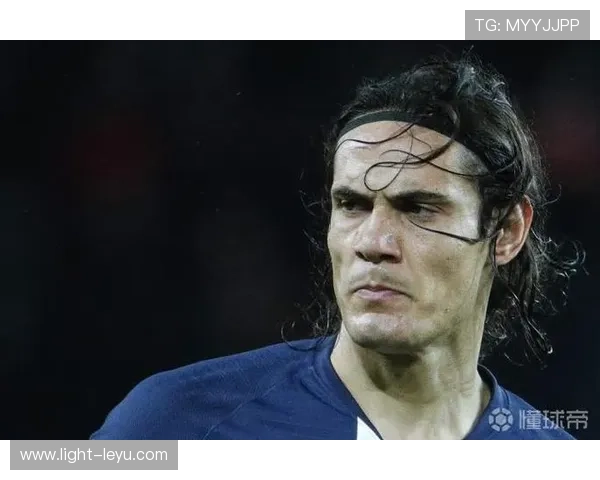 卡瓦尼居然连手表都比我小时候的房子还贵，这日子真的活成豪门了？