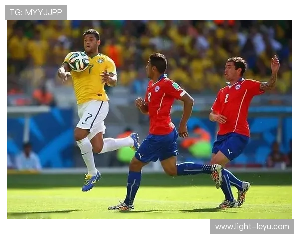 反弹手球到底算不算犯规？规则如何界定“故意”与“意外”