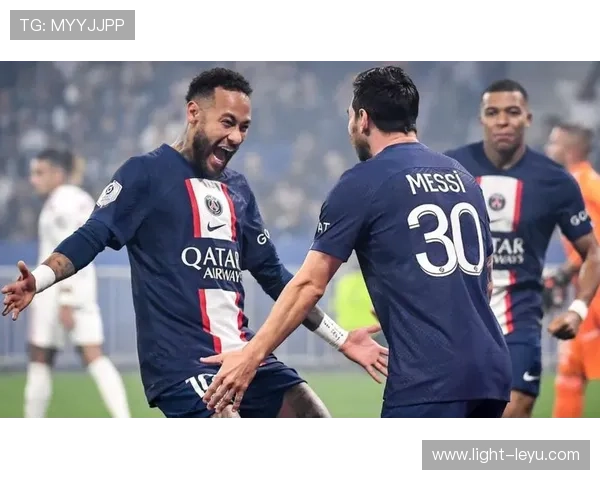 梅西与内马尔在进攻组织下形成分散助攻趋势