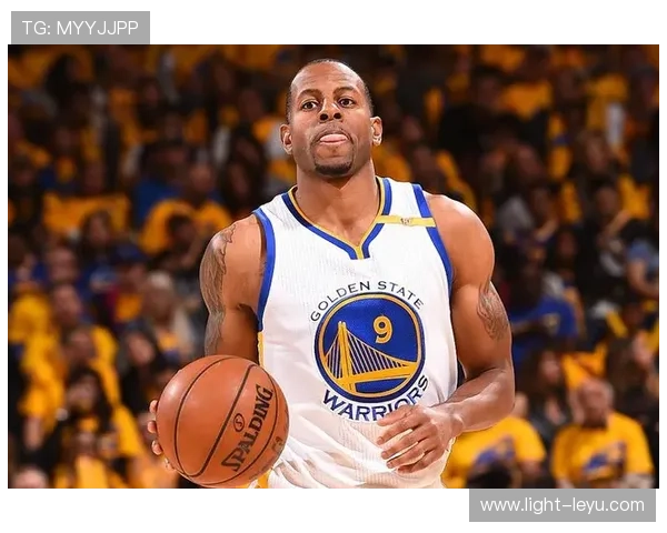 安德烈·伊戈达拉无球跑动提升防守转换效率明显优于队友